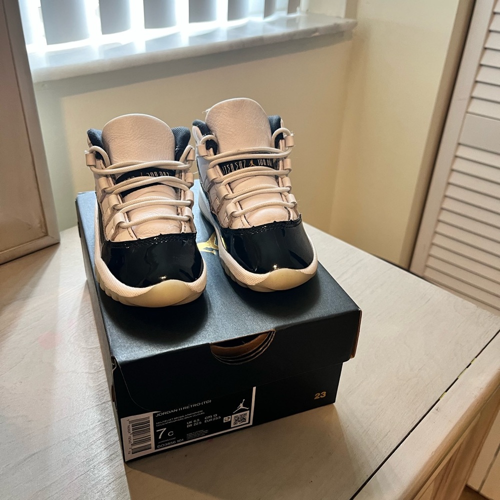 Jordan 11